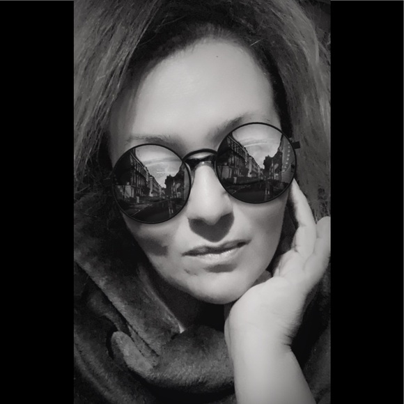 Meet your Posher, Sulema - Picture 1 of 1